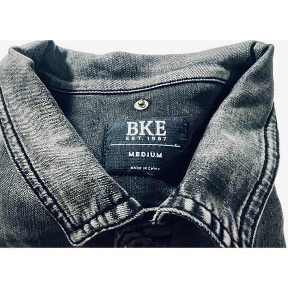 BKE DenimJacket Woman's Medium Black/Gray Distressed Buckle Collared jacket - Picture 7 of 10